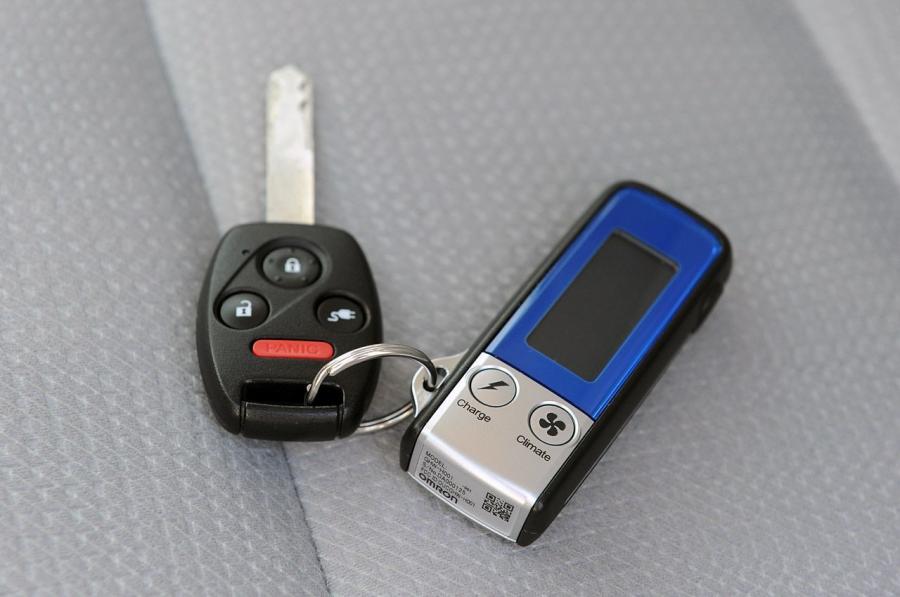  Honda Fit EV 2013 года  (фото 18 из 64)